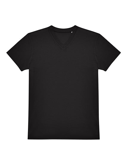 T-shirt B&C Basic V-hals model man