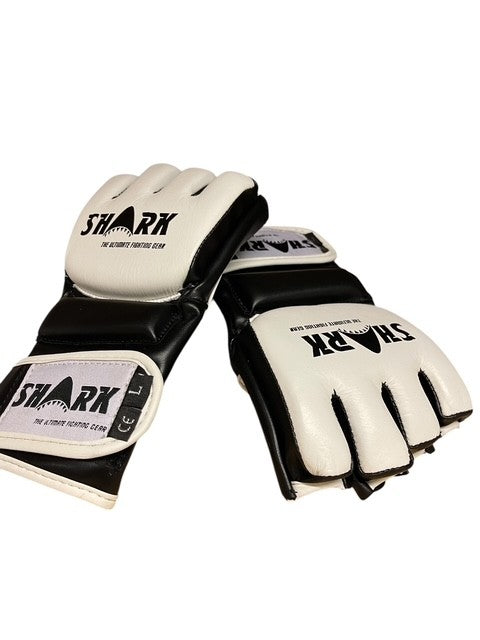 Shark MMA glove WT_BK